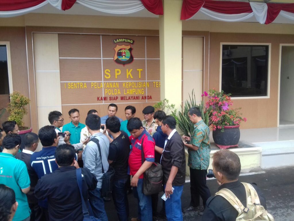 IWO Lampung Laporkan Kapolres Waykanan ke Prompam Polda Lampung