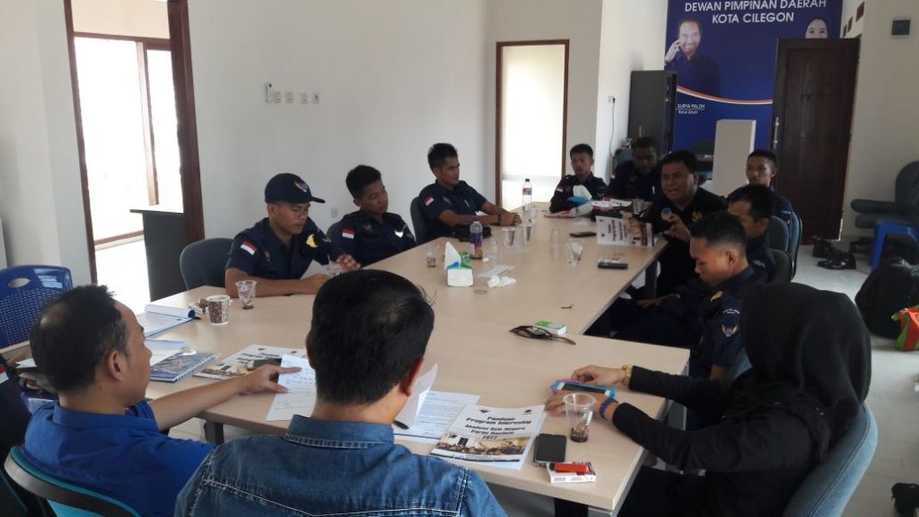 Terima 10 Mahasiswa ABN, Ini Harapan Wakil ketua Bidang Politik dan Pemerintahan Partai NasDem Kota Cilegon