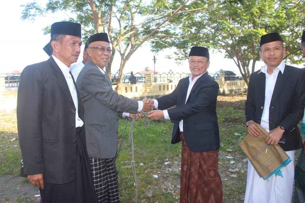 Bupati Dan Wabup Mateng Sholat Idul Adha Di Babana