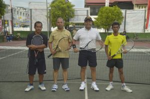 Sambut HUT TNI, Korem 142 Bersama Pelti Mamuju Gelar Tenis Ekshibisi