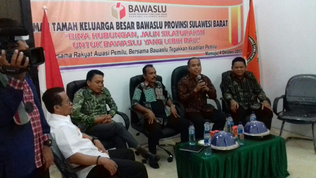 Jalin Silahturahmi Dengan Awak Media, Begini Harapan Ketua Bawaslu Sulbar