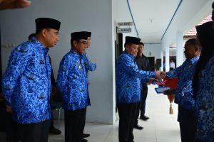 Bupati Mateng Serahkan 7 Unit Alsintan