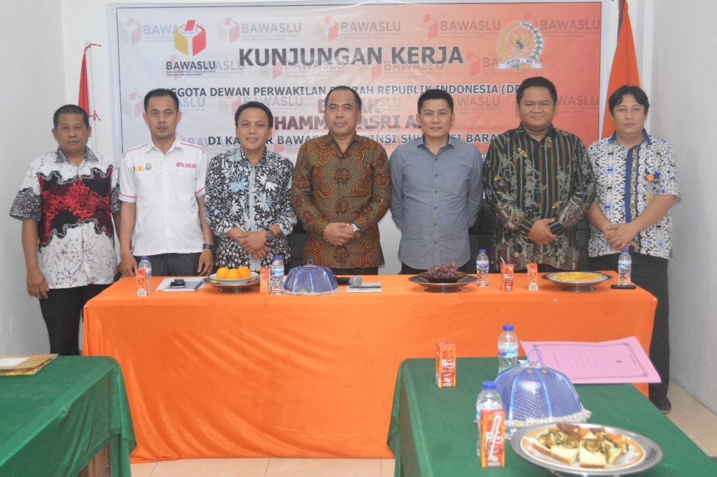 Mau Tahu Apa Yang Disampaikan Ketua Bawaslu Sulbar Saat Di Kunjungi Anggota DPD RI..??