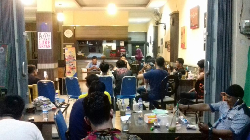 Asri Anas Gelar Dialog Bersama Awak Media Seputar Pembangunan Di Sulbar