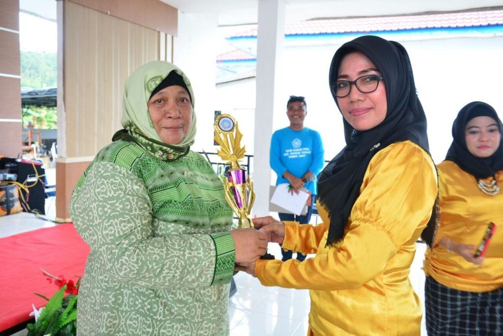 Jambore PKK Resmi Ditutup, Ini Harapan Hj. Hartati Amin Jasa