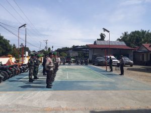 Begini Arahan Kapolsek Karossa Saat Pimpin Apel Gelar Pasukan Pengamanan Natal Dan Tahun Baru