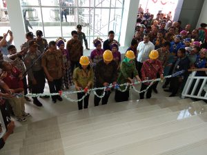 Menteri Koperasi Dan UKM Resmikan Kantor Bupati Mateng
