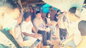 Didampingi KPID Sulbar, Wadir Pascasarjana UIN Sambangi Korban Gempa Sulbar