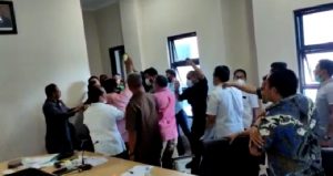 RDP Soal Pilkades Serentak Berujung Ricuh