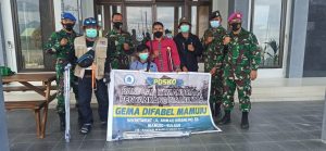 Gandeng Gema Difabel, Lanal Mamuju Salurkan Alat Bantu KRUK untuk Korban Gempa