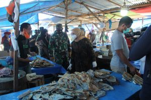 Pastikan Stok Pangan Dan Harga Aman Jelang Ramadhan, Bupati Inspeksi Pasar