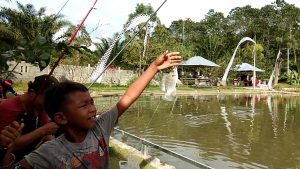 Buruan Daftar, Widya Buah Kembali Gelar Lomba Mancing