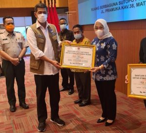 Terima Bantuan Korban Gempa Mamuju Tahap Pertama, Sutinah Sampaikan Ini