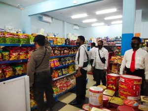 Cegah Peredaran Barang Kadaluarsa Dan Miras, Polres Mateng Gelar Operasi di Pusat Perbelanjaan Dan Pasar Tradisional