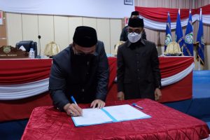 Legeslatif Dan Eksekutif Teken Berita Acara Kesepakatan KUA PPAS ABPD Perubahan Tahun 2021