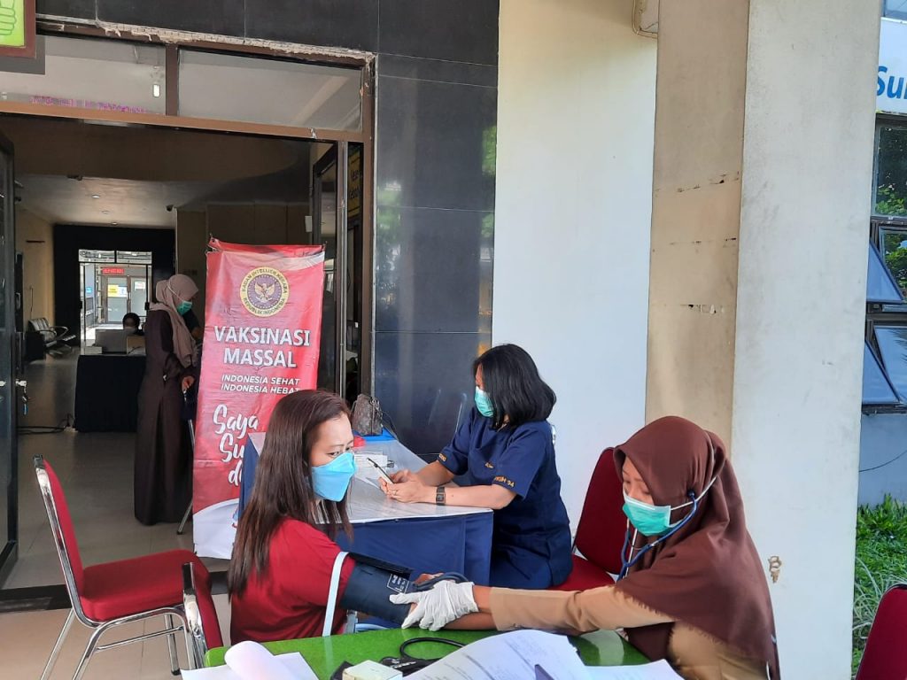 Binda Sulbar Kembali Gelar Vaksinasi Covid-19 Berhadiah
