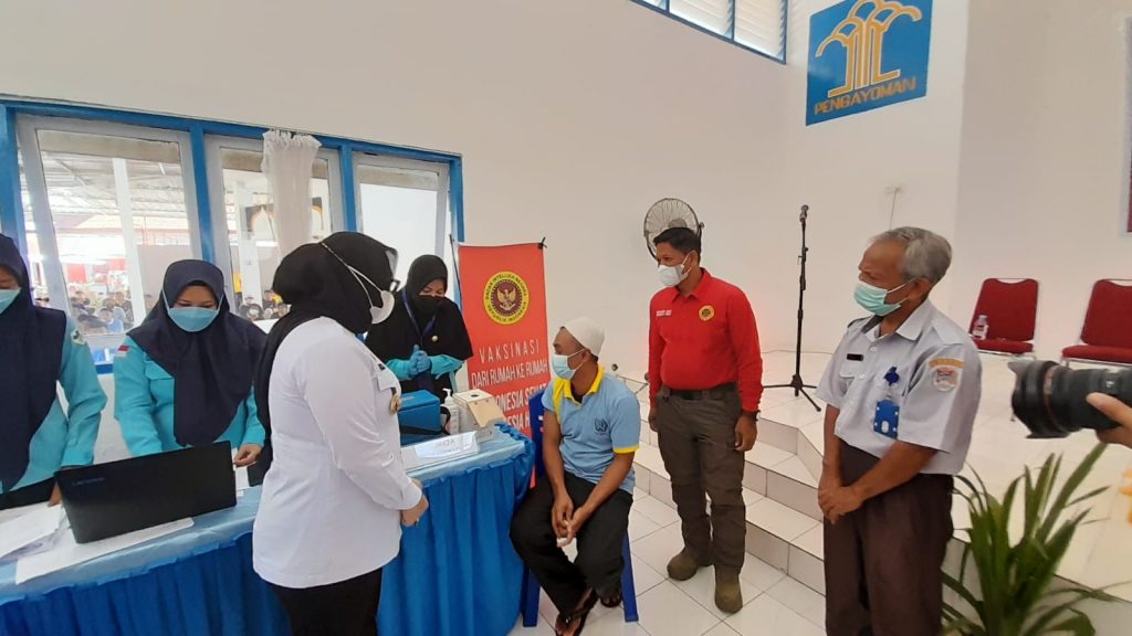Binda Sulbar Gelar Vaksinasi Covid-19 Lanjutan di Rutan Kelas II B Mamuju