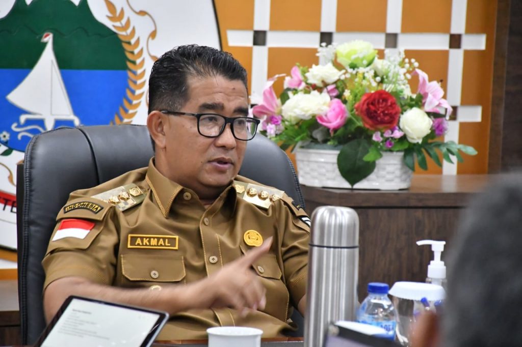 Akmal Malik Minta OPD Sulbar Maknai Filosofi Sandeq Dalam Menjalankan Tugas dan Fungsinya