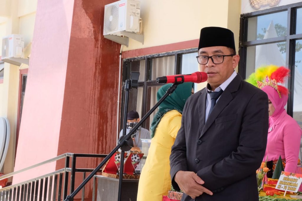 HUT Bhayangkara ke 76 Tahun, Bupati Mamuju Tengah Berharap Polri Semakin Baik Dalam Memberikan Pelayanan