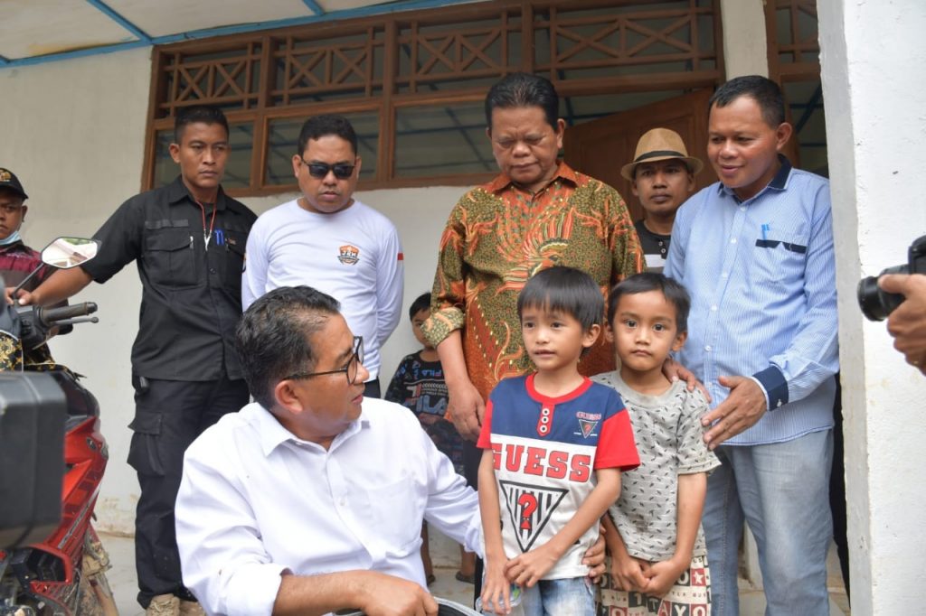 Pj Gubernur Tinjau Sekolah Yang Siswanya Sempat Viral Karena Gurunya Jarang Masuk Mengajar