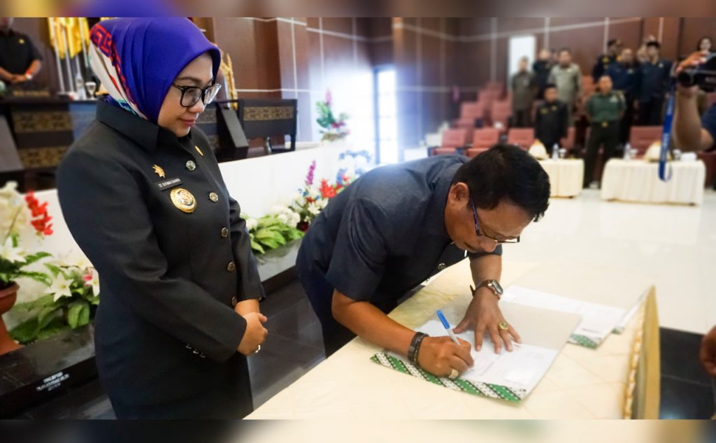 Pertanggung Jawaban APBD Mamuju 2021 Resmi Diteken