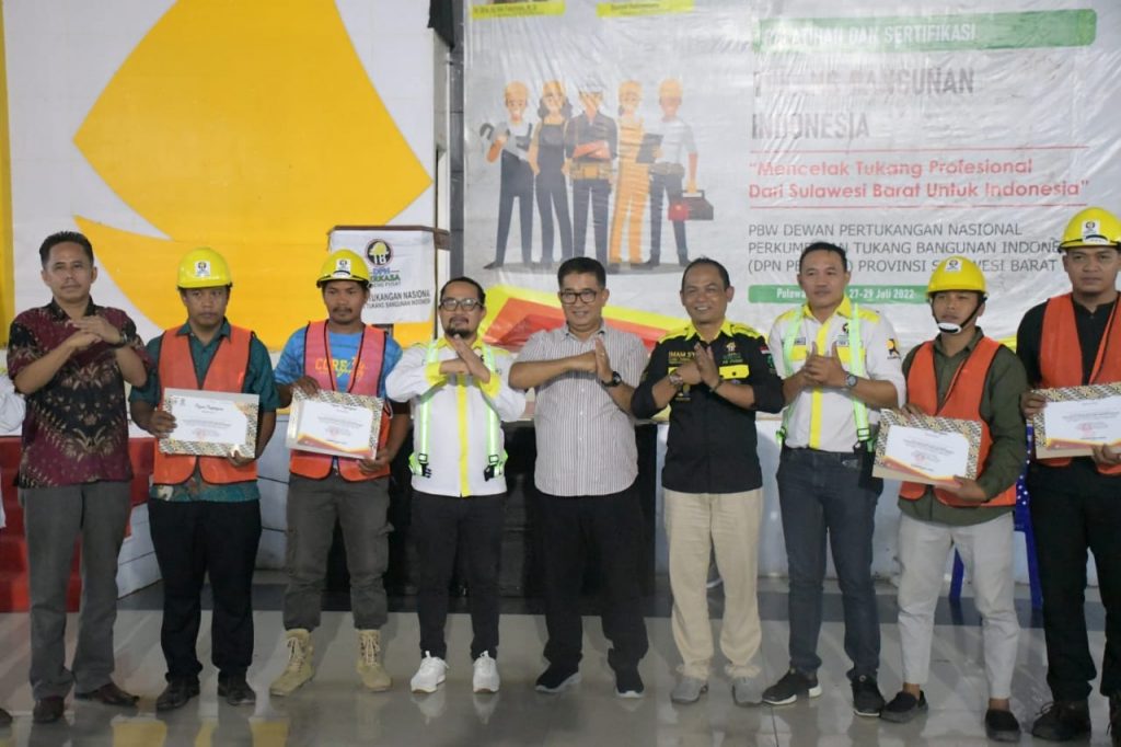 Tidak Mau Jadi Penonton, Sulbar Siapkan Tukang Bersertifikasi