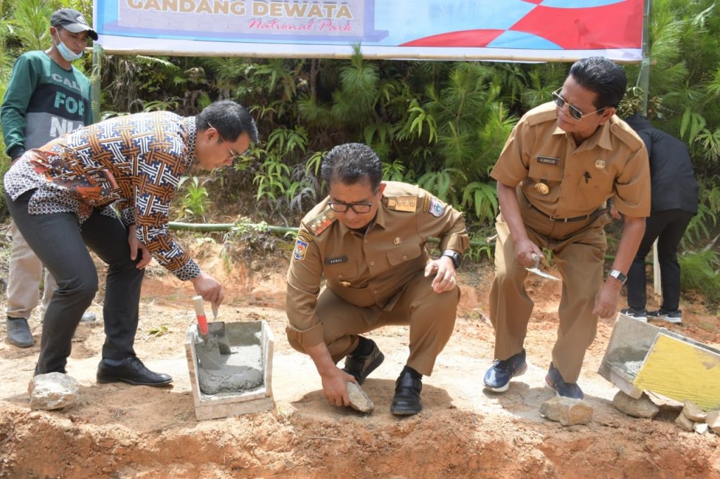 Letakan Batu Pertama Landmark Taman Nasional Gandang Dewata, Akmal Malik : Harus Dikelola Berbasis Komunitas