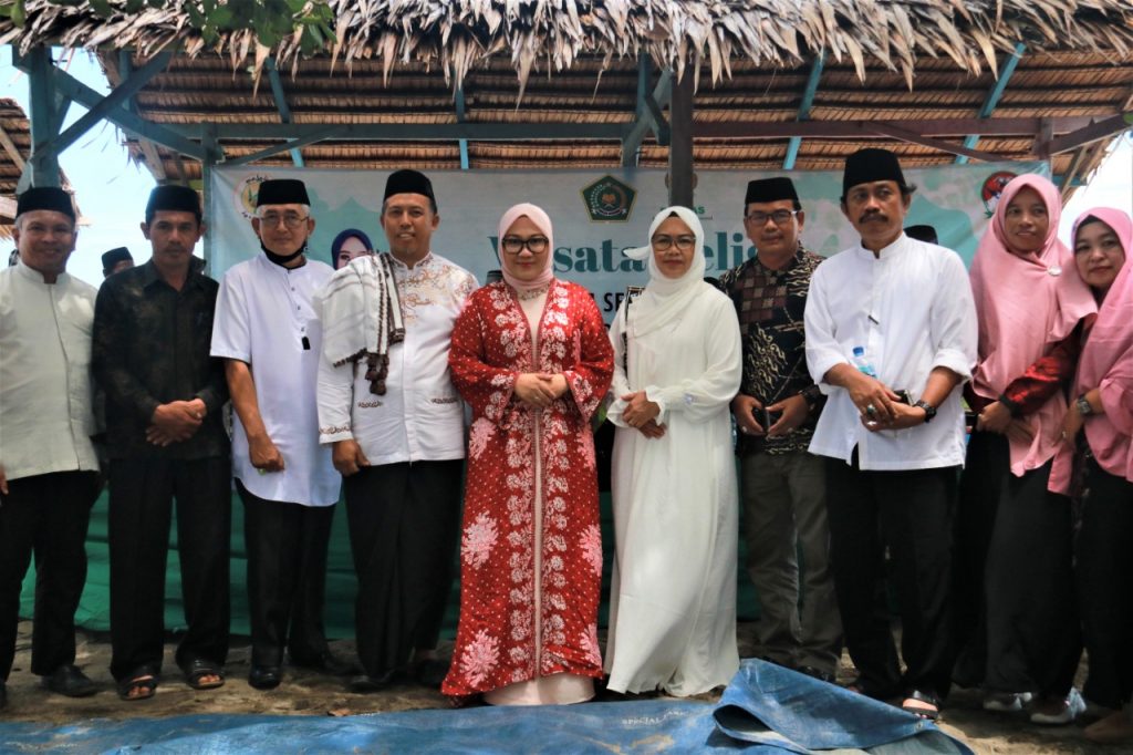 Wisata Religi Yang Membuat Sutinah Suhardi “Jatuh Hati”