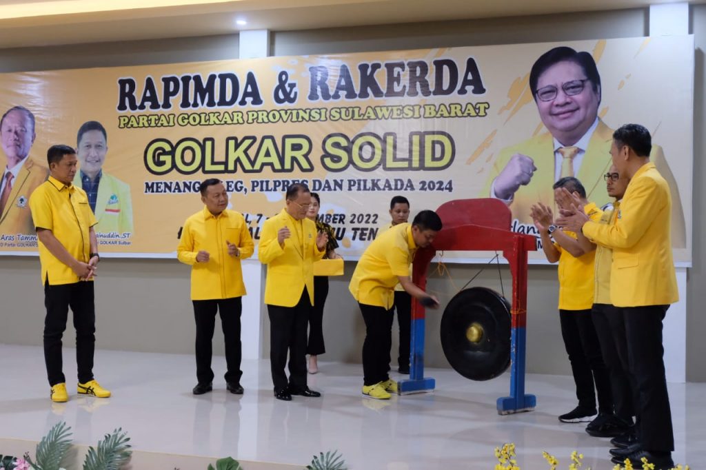 Rapimda Dan Rakerda Partai Golkar Sulbar, Aras : Kita Targetkan Harus Menjadi Pemenang