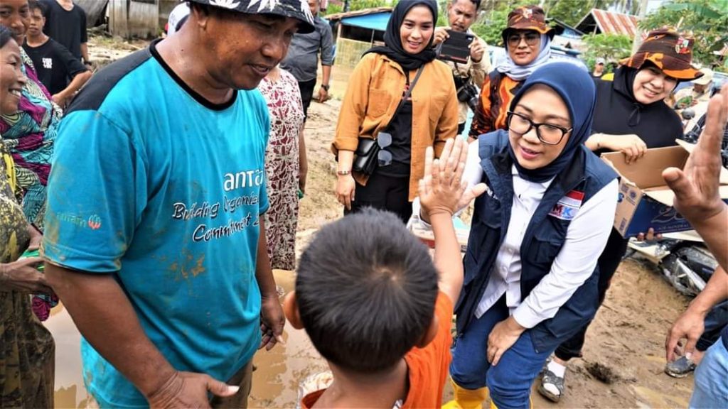 Sutinah Tegaskan Jangan Sampai Ada Warga Yang Kelaparan Bertahan di Rumah