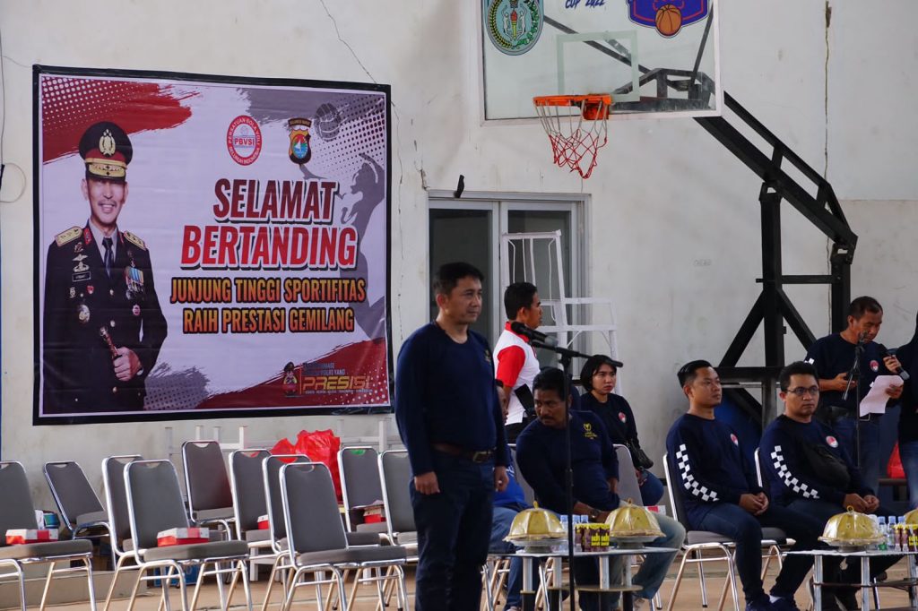 Turnamen Bola Voli Kapolda Sulbar Cup 1 Diikuti 37 Tim