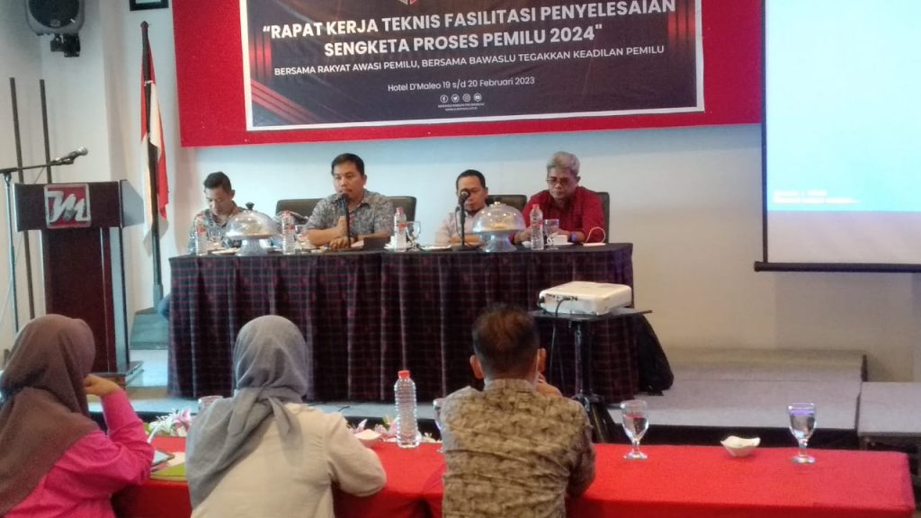 Bawaslu Mamuju Gelar Rakernis Penyelesaian Sengketa Pemilu