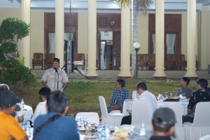 PJ Bahtiar Bakal Datangkan 5.000 Bibit Durian Ditanam di Sulbar