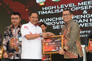 Penggunaan Kartu Elektronik Untuk Transaksi Pemerintahan Resmi Dilaunching