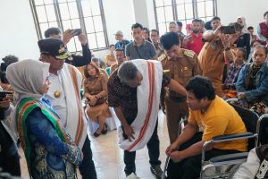 Puncak Bakti Sosial, Kemensos Boyong Dokter Spesialis Serta Perlengkapan ke RS Kondosapata Mamasa