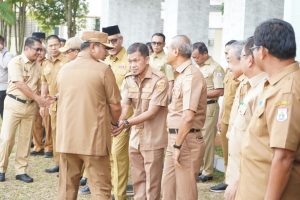 Pj Gubernur Sulawesi Barat, Bahtiar Ingatkan Pejabat Pemprov Bekerja Profesional