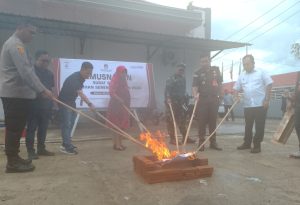 KPU Mamuju Musnahkan Ratusan Surat Suara Rusak, Berikut Rinciannya