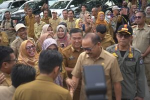 Hari Pertama Ngantor, SDK dan Wagub, Salim S Mengga Lakukan Ini