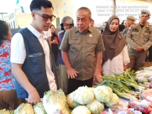 Jelang Nataru, Pemprov Sulbar Sinergi dengan Gereja : Gerakan Pangan Murah dan Cek Kesehatan Gratis Sasar Jemaat Bukit Sion