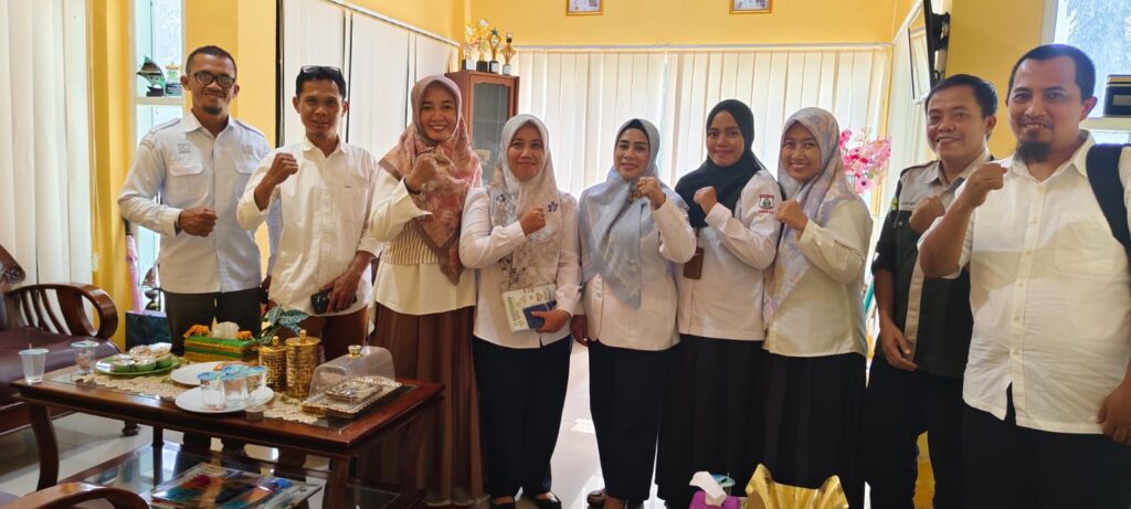 Kolaborasi Wujudkan Sulbar Sehat, Dinkes Sulbar Turun Lapangan, Verifikasi Kesiapan KKS di Mamuju Tengah dan Majene