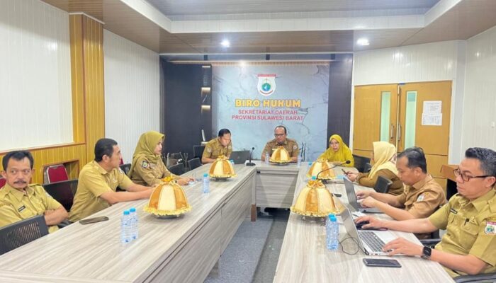 Hukum dalam Genggaman : Biro Hukum Sulbar Akselerasi Digitalisasi JDIH demi Transparansi Regulasi