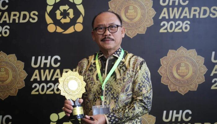 Bukti Nyata Komitmen SDK-JSM : Di Tengah Tantangan Fiskal, Sulbar Raih Penghargaan Nasional UHC Awards 2026