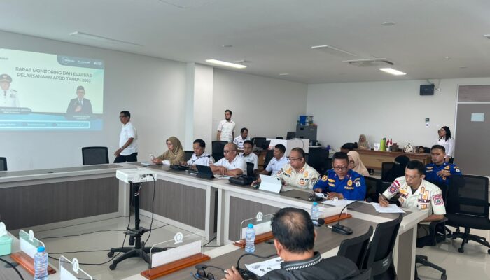 Transparansi APBD : Biro Hukum Sulbar Beberkan Capaian dan Tantangan Anggaran 2025 di Hadapan DPRD