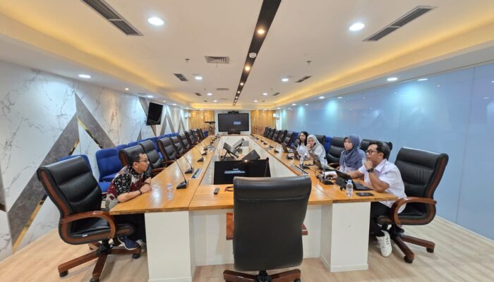 Sinergi Data Pusat-Daerah : KominfoSS Sulbar Akses Data Real-Time Kemenkomdigi untuk Hapus Blank Spot