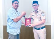 Garda Terdepan Pencegahan IRET, Kesbangpol Sulbar Terima Penghargaan Khusus dari Densus 88 AT