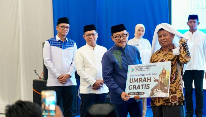 Apresiasi Pengabdi Agama, Pemprov Sulbar Berangkatkan Lima Imam Masjid Ibadah Umrah