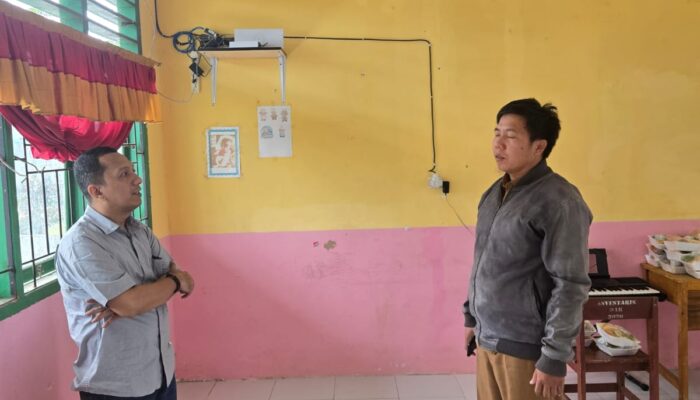 Lebih Andal dari Layanan Kabel, SMAN 2 Topoyo Komitmen Lanjutkan Program SULBAR Digital