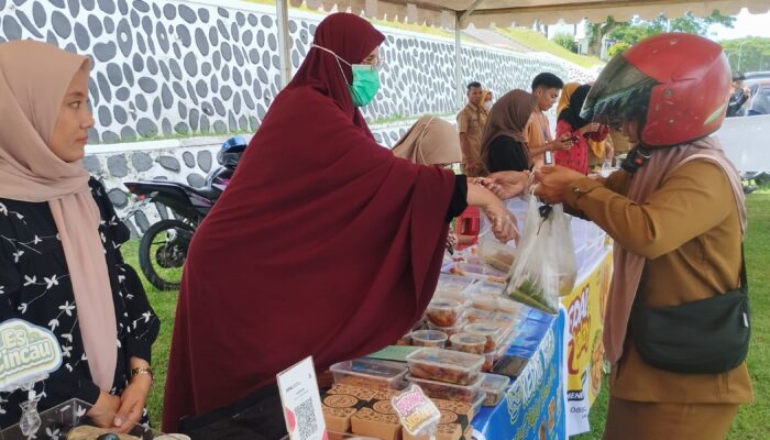 Dukung UMKM dan Mudahkan Kebutuhan Warga, DWP Sulbar Launching Pasar Ramadhan 1447 H