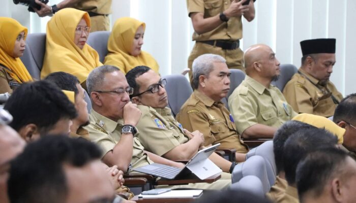 Tingkatkan Akuntabilitas Kinerja, Disdikbud Sulbar Perkuat Kualitas Data dalam Penyusunan LPPD 2025