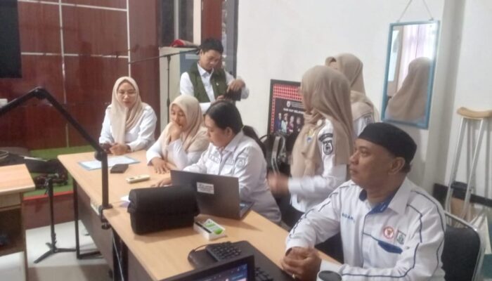 Pacu Arus Informasi Publik, KominfoSP Sulbar Gelar Coaching Clinic Optimalisasi Kanal Digital OPD